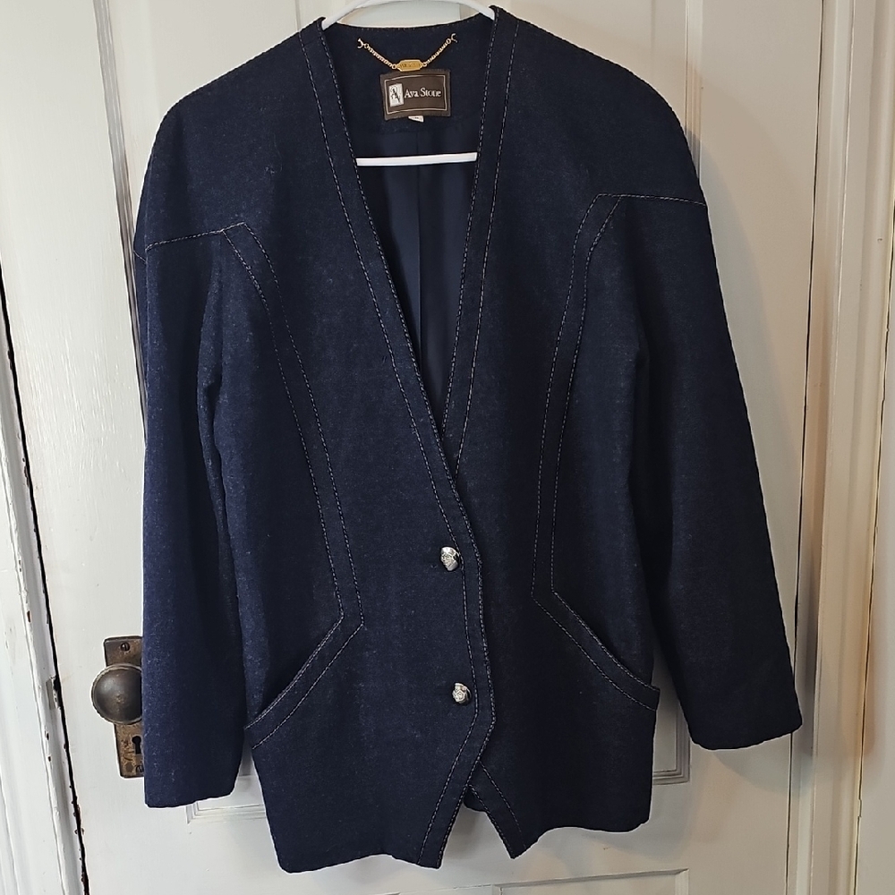 Ann Taylor Women's Navy Blazer